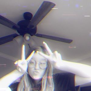 Meet your Posher, Zoey